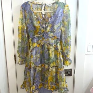 Hello Molly floral dress US size M/6. NEVER WORN. TAGS.